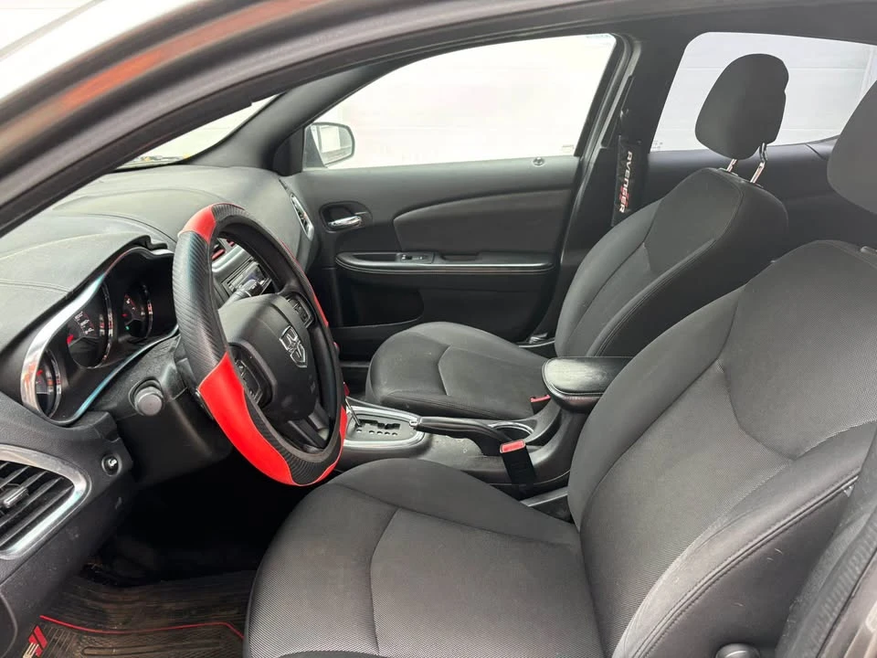 2013 Dodge Avenger Sedan - Image 5 of 7