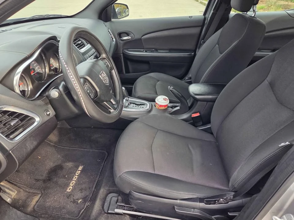 2013 Dodge Avenger Sedan - Image 10 of 11