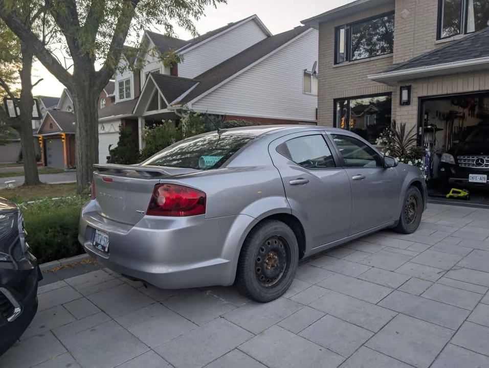 2013 Dodge Avenger Sedan - Image 6 of 7