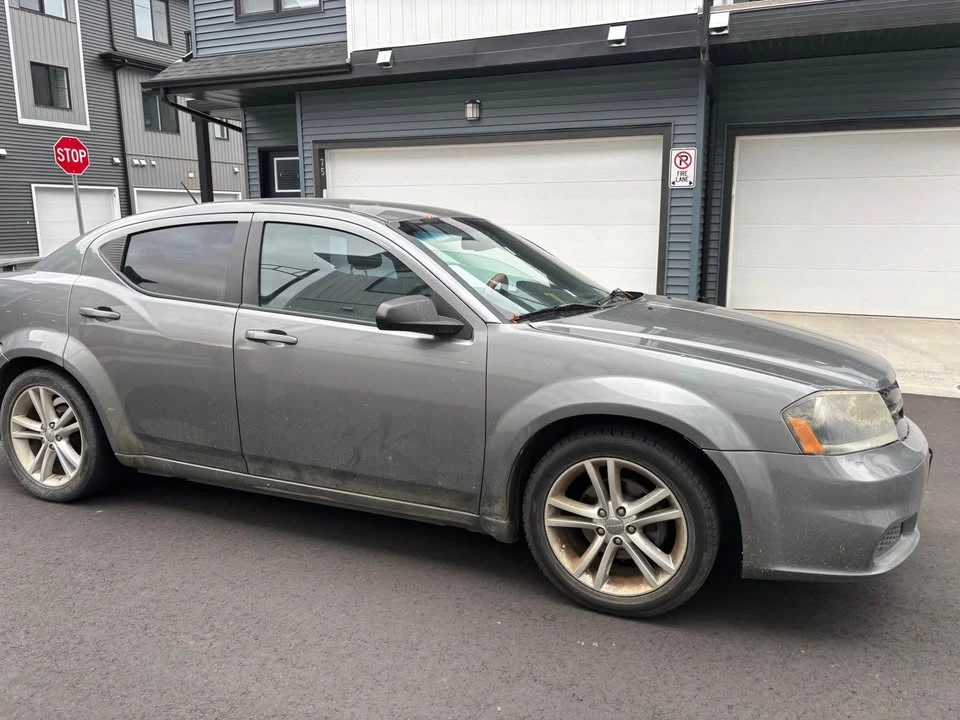 2013 Dodge Avenger Sedan - Image 3 of 7