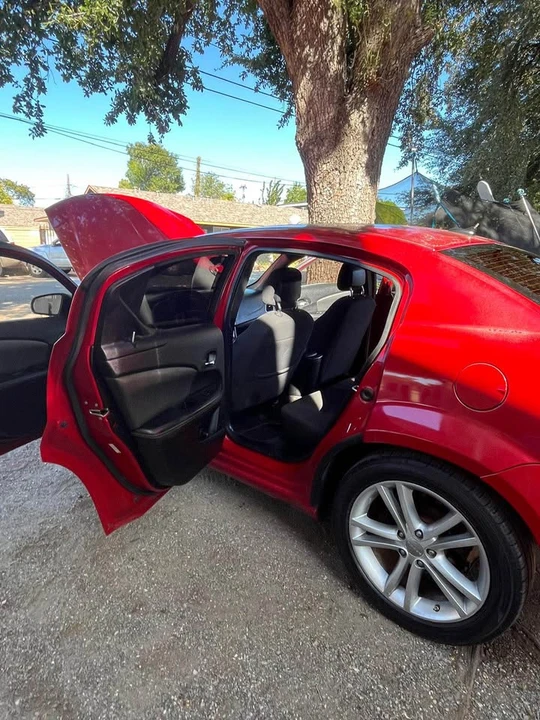 2013 Dodge Avenger Sedan - Image 11 of 12