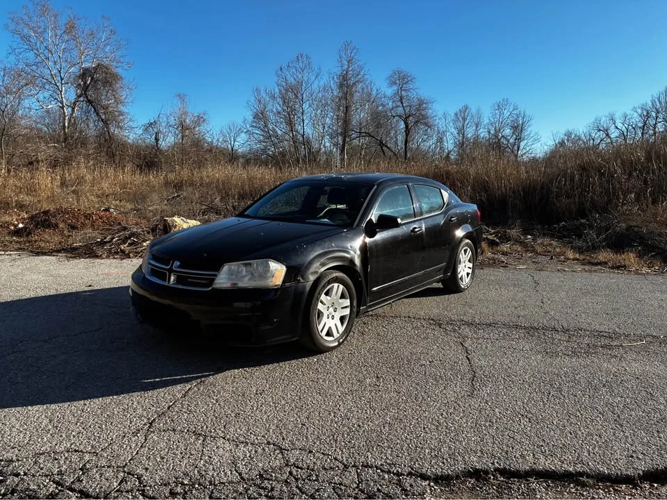 2013 Dodge Avenger Sedan - Image 7 of 8