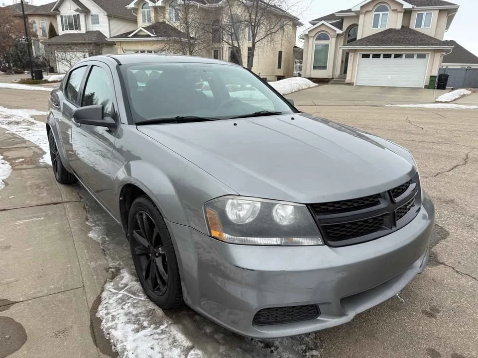 2013 Dodge Avenger Sedan - Image 4 of 10