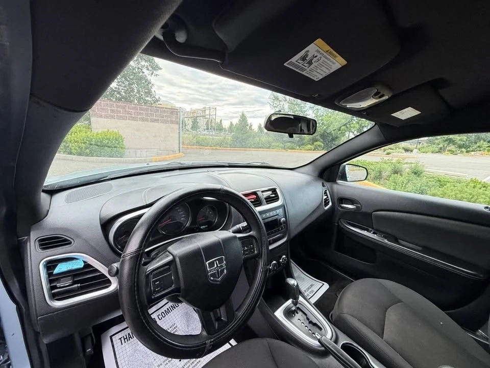 2013 Dodge Avenger Sedan - Image 5 of 11