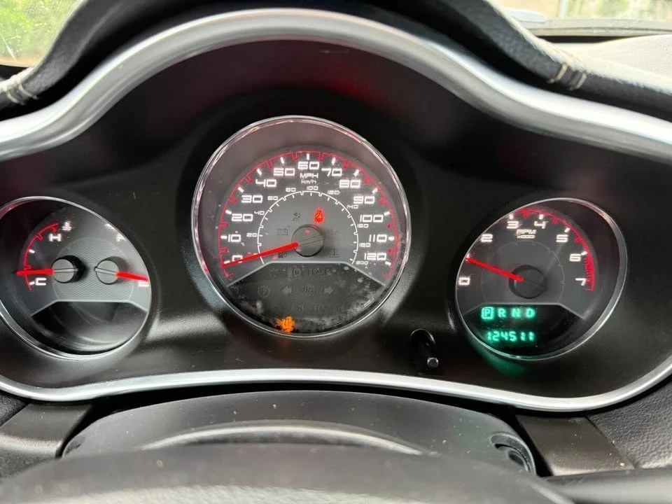 2013 Dodge Avenger Sedan - Image 10 of 11