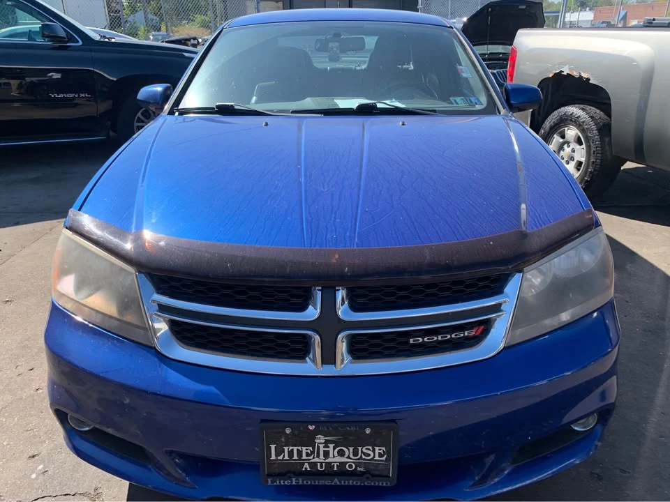 2013 Dodge Avenger Sedan - Image 2 of 8