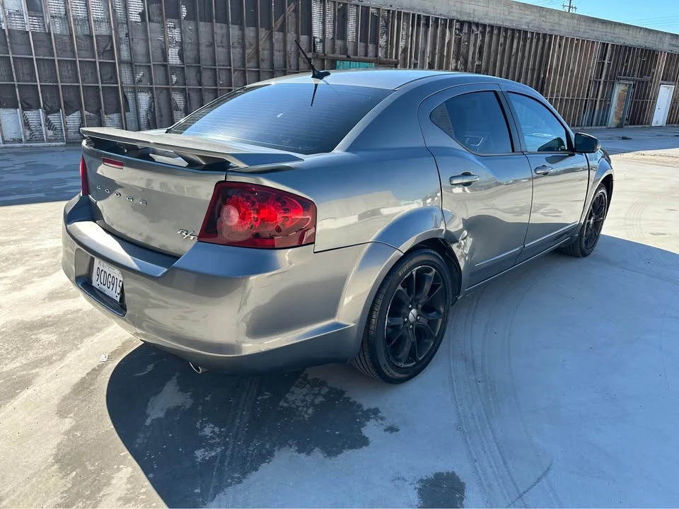 2013 Dodge Avenger Sedan - Image 3 of 12