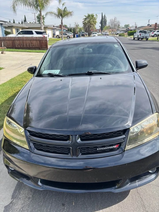 2013 Dodge Avenger Sedan - Image 2 of 7