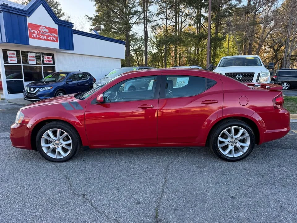 2013 Dodge Avenger Sedan - Image 5 of 20