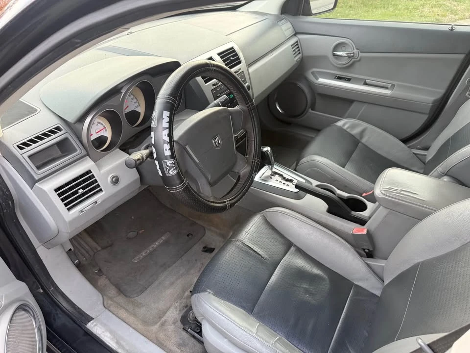 2013 Dodge Avenger Sedan - Image 6 of 11
