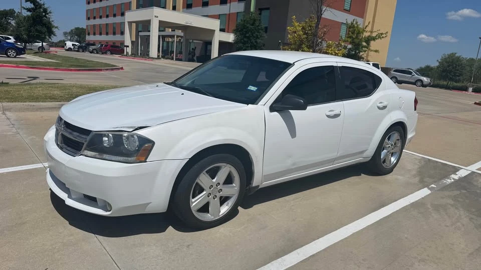 2013 Dodge Avenger Sedan - Image 3 of 10