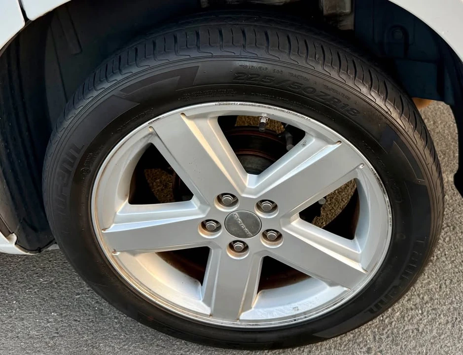 2013 Dodge Avenger Sedan - Image 10 of 10