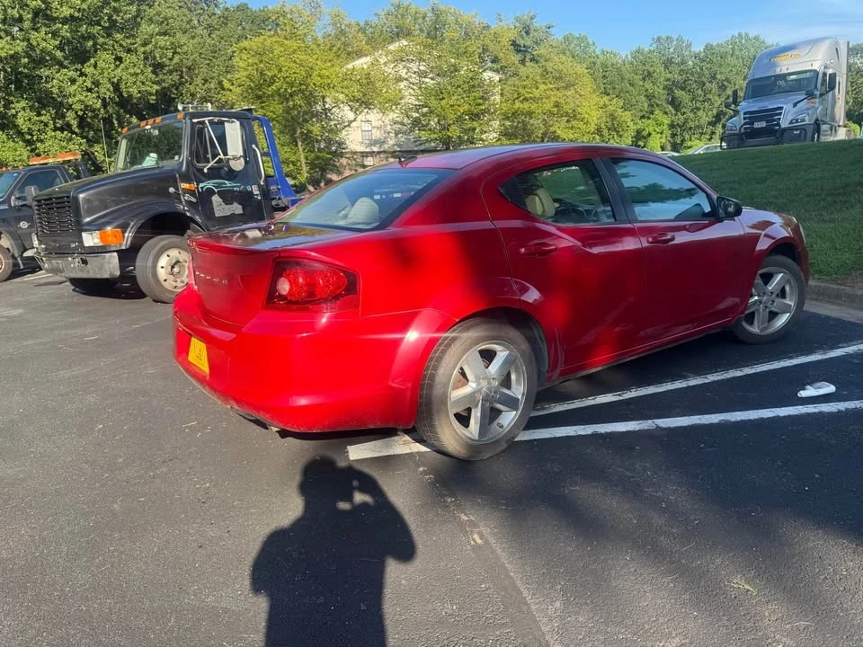 2013 Dodge Avenger Sedan - Image 7 of 8