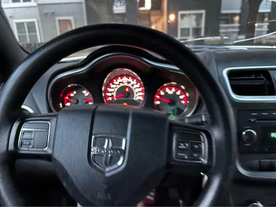 2013 Dodge Avenger Sedan - Image 9 of 20