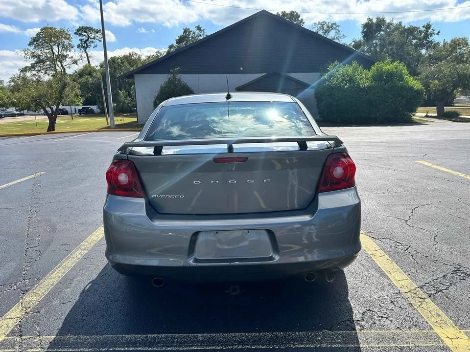 2013 Dodge Avenger Sedan - Image 3 of 14