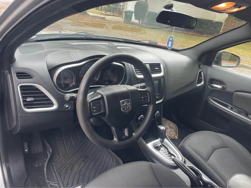 2013 Dodge Avenger Sedan - Image 2 of 14