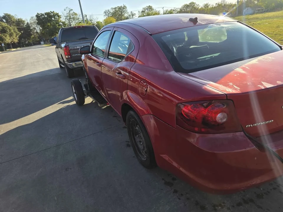 2013 Dodge Avenger Sedan - Image 3 of 4