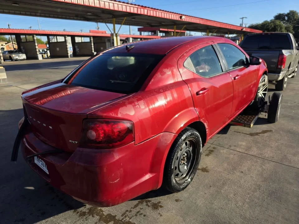 2013 Dodge Avenger Sedan - Image 4 of 4