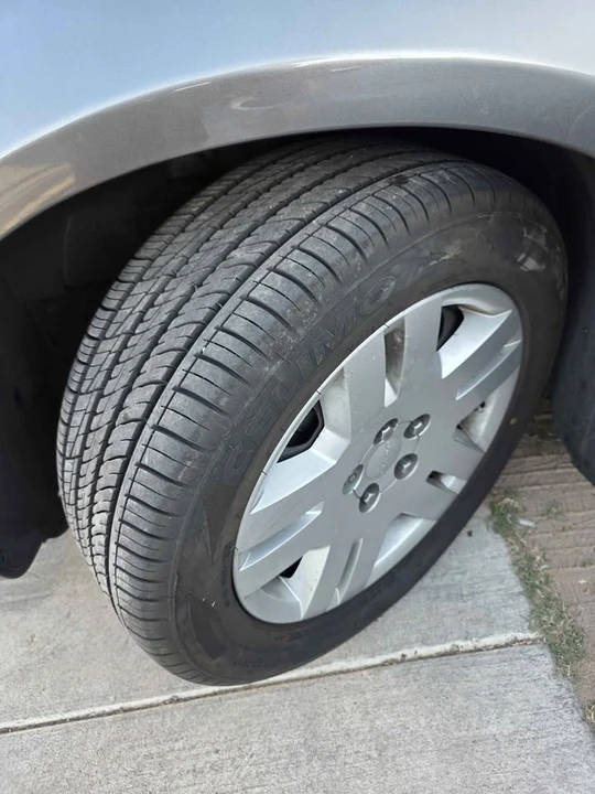 2013 Dodge Avenger Sedan - Image 6 of 10