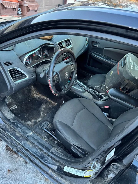 2013 Dodge Avenger Sedan - Image 6 of 9