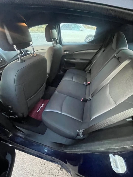 2013 Dodge Avenger Sedan - Image 10 of 15