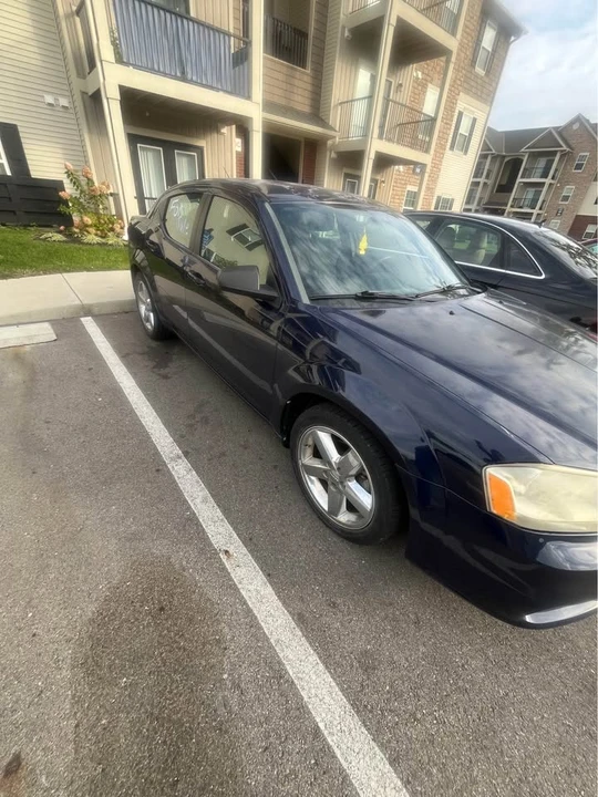 2013 Dodge Avenger Sedan - Image 4 of 15