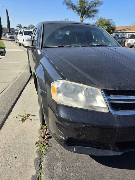 2013 Dodge Avenger Sedan - Image 10 of 10