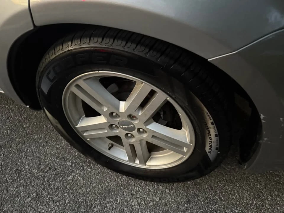 2013 Dodge Avenger Sedan - Image 9 of 15