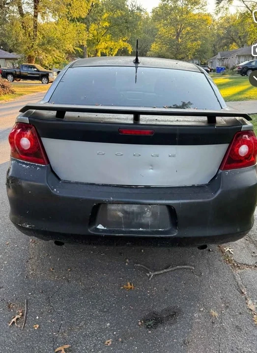 2013 Dodge Avenger Sedan - Image 3 of 6