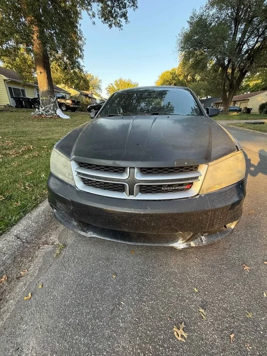 2013 Dodge Avenger Sedan - Image 2 of 6