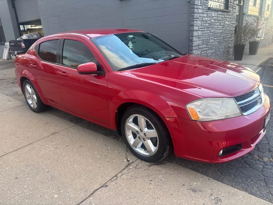 2013 Dodge Avenger Sedan - Image 2 of 4