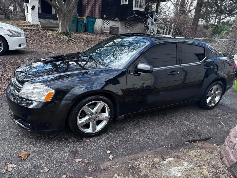 2013 Dodge Avenger Sedan - Image 4 of 9