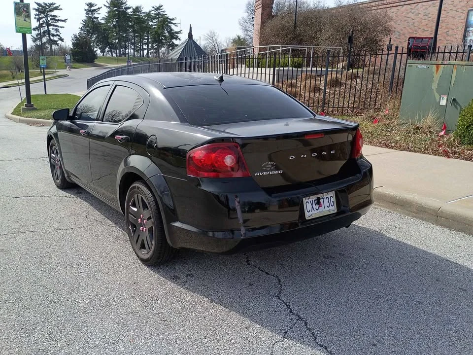 2013 Dodge Avenger Sedan - Image 3 of 4