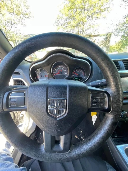 2013 Dodge Avenger Sedan - Image 5 of 7
