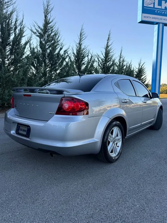 2013 Dodge Avenger Sedan - Image 2 of 19