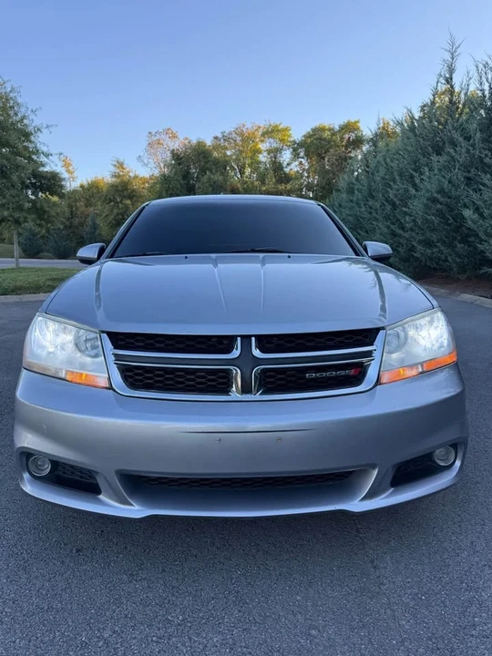 2013 Dodge Avenger Sedan - Image 7 of 19