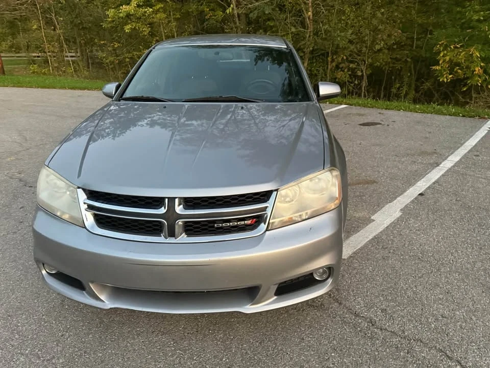 2013 Dodge Avenger Sedan - Image 3 of 15