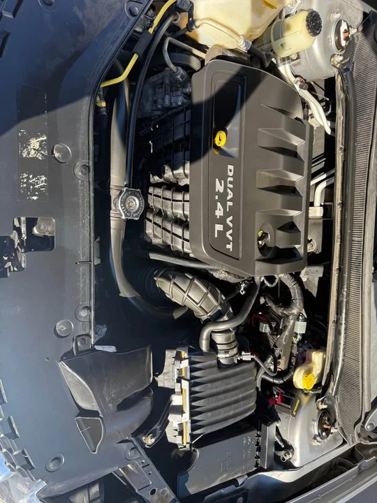 2013 Dodge Avenger Sedan - Image 14 of 15
