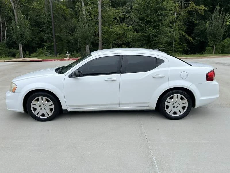 2013 Dodge Avenger Sedan - Image 2 of 12