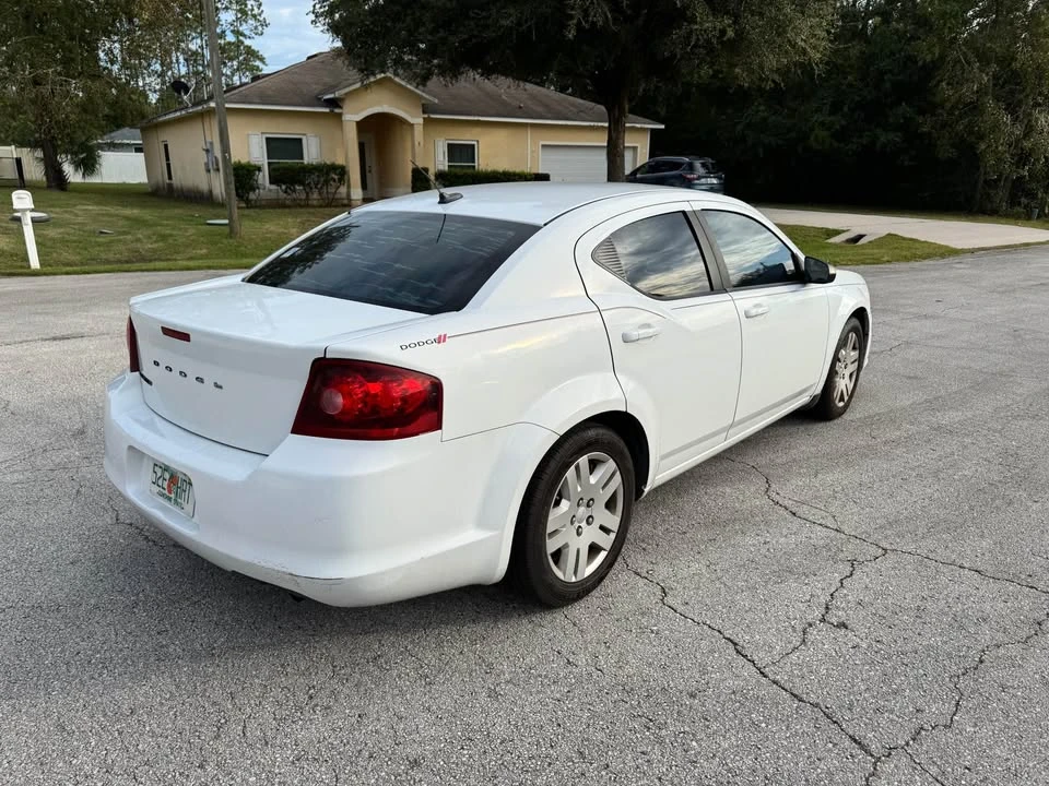 2013 Dodge Avenger Sedan - Image 3 of 13