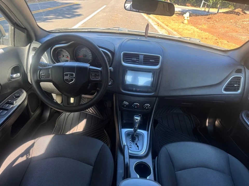 2013 Dodge Avenger Sedan - Image 11 of 17