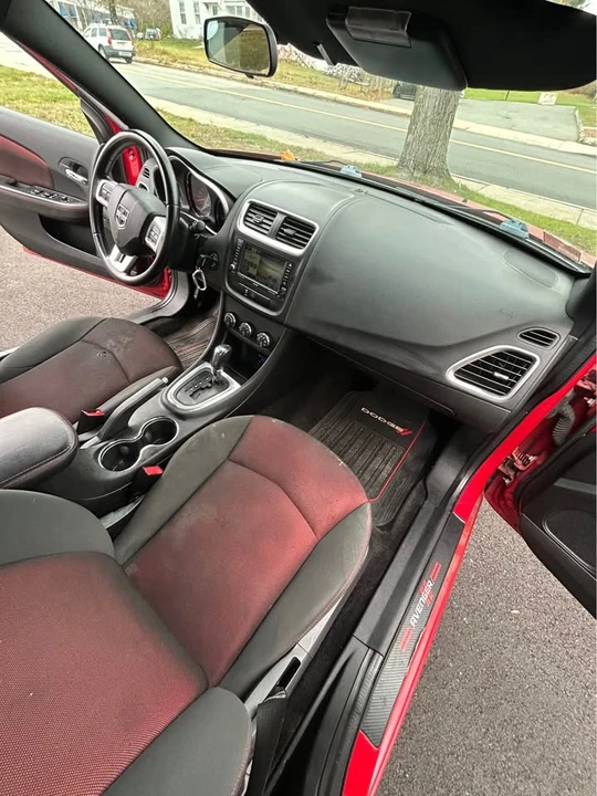2013 Dodge Avenger Sedan - Image 9 of 12