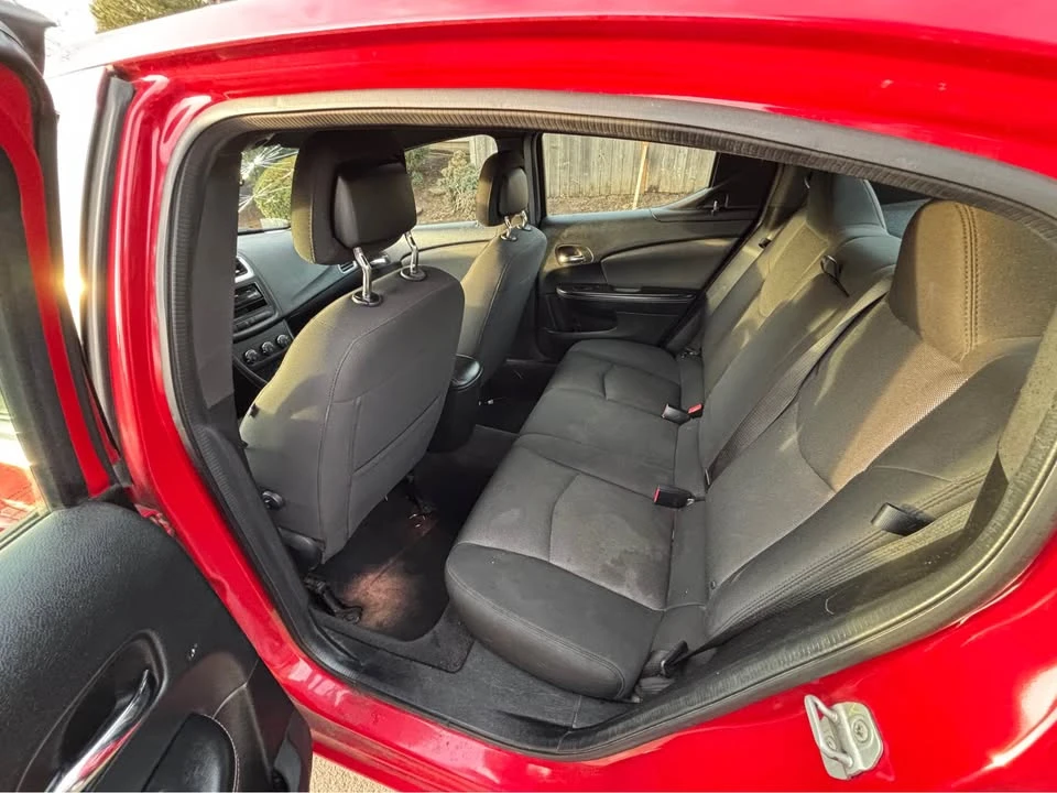 2013 Dodge Avenger Sedan - Image 5 of 11