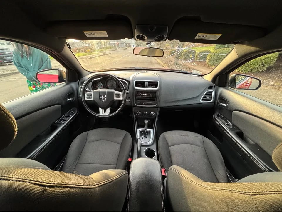 2013 Dodge Avenger Sedan - Image 6 of 11