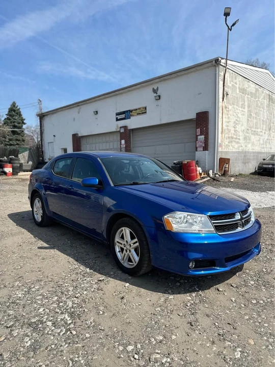 2013 Dodge Avenger Sedan - Image 3 of 11