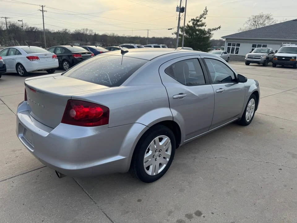2013 Dodge Avenger Sedan - Image 5 of 13