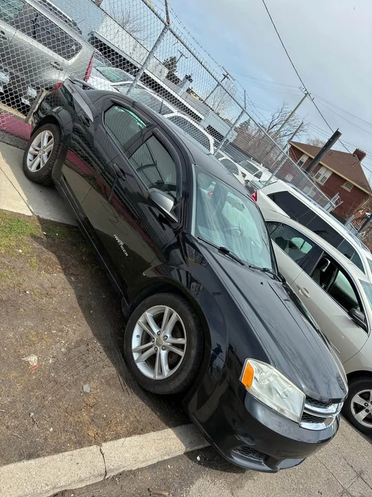 2013 Dodge Avenger Sedan - Image 6 of 9