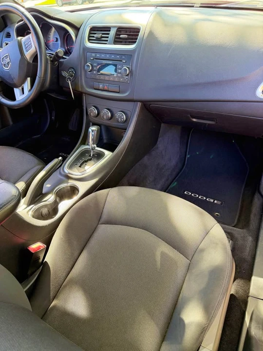 2013 Dodge Avenger Sedan - Image 13 of 19
