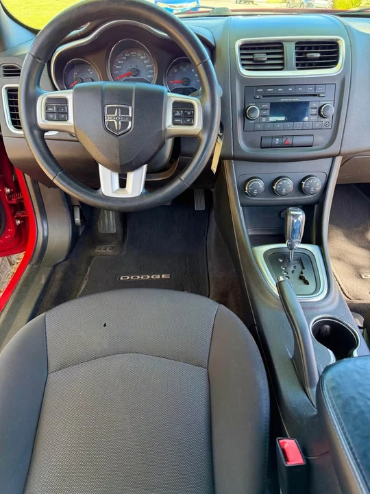 2013 Dodge Avenger Sedan - Image 11 of 19