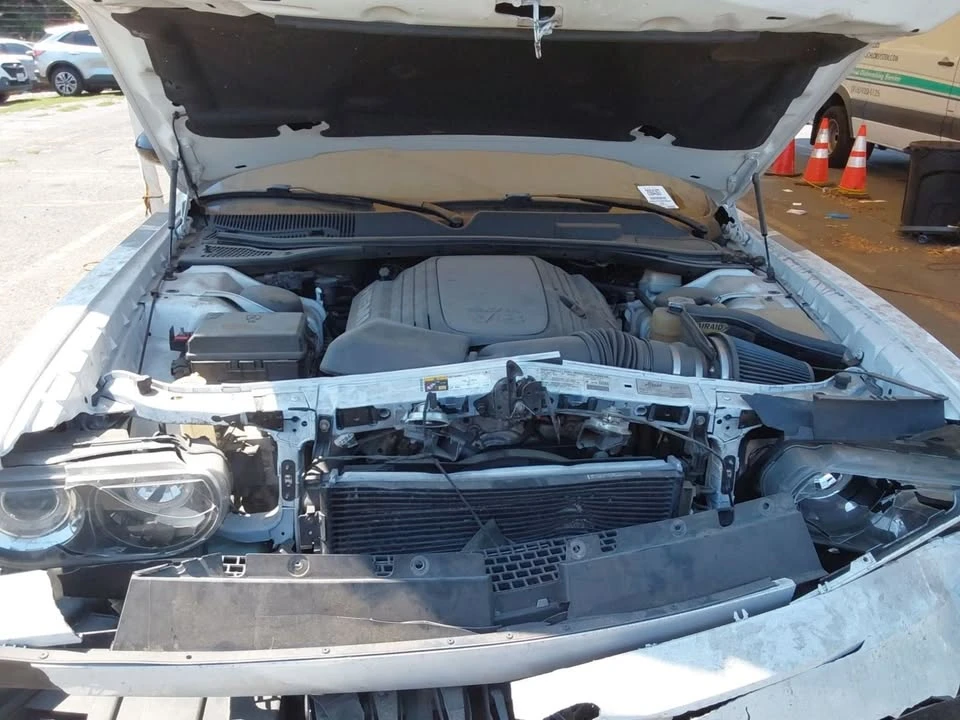 2013 Dodge Challenger 3rd Gen - Image 5 of 6